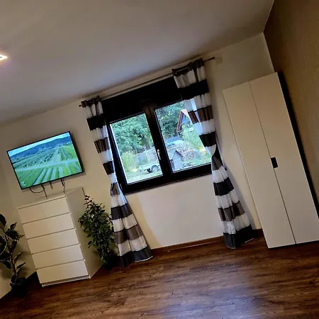 Apartment Zum Backstuebchen *